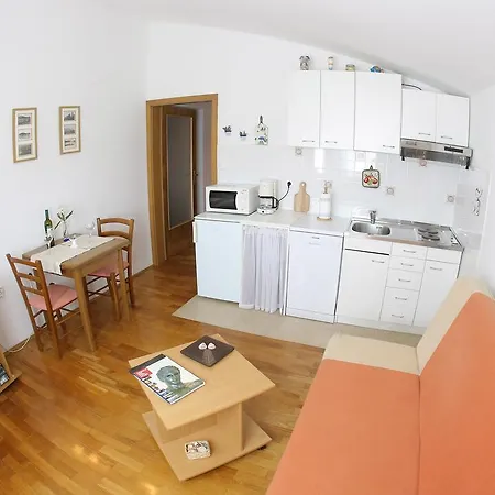Myrtus Apartment